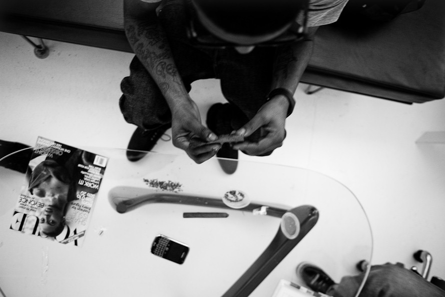cudder cudder MUSIC: KiD CuDi – “REVOFEV”